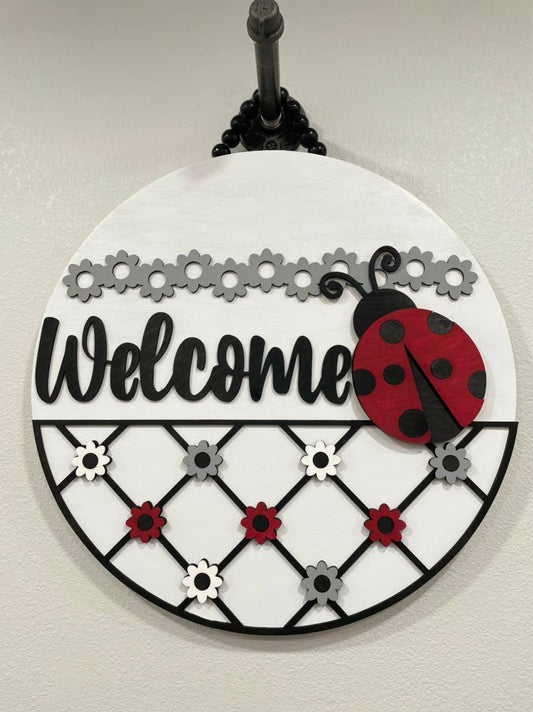 18" Welcome Ladybug