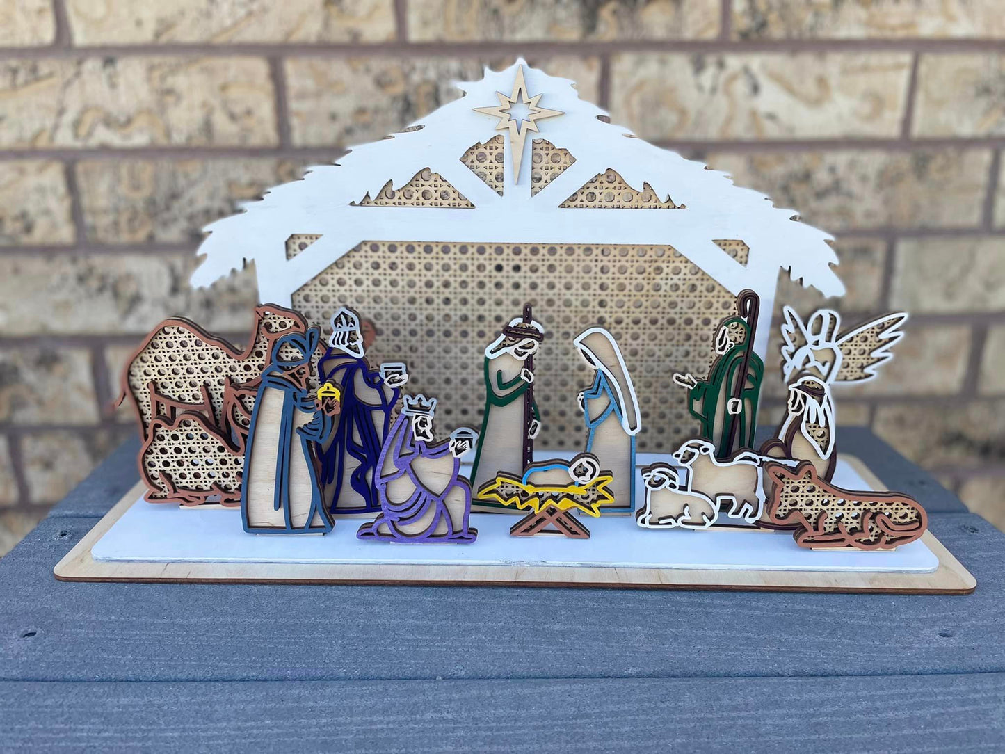 Stand alone Nativity